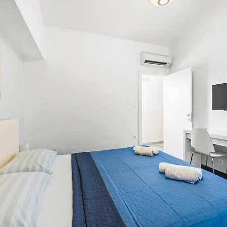 Mila In With Sea View And Private Pool Only 300 Meters From The Villa *