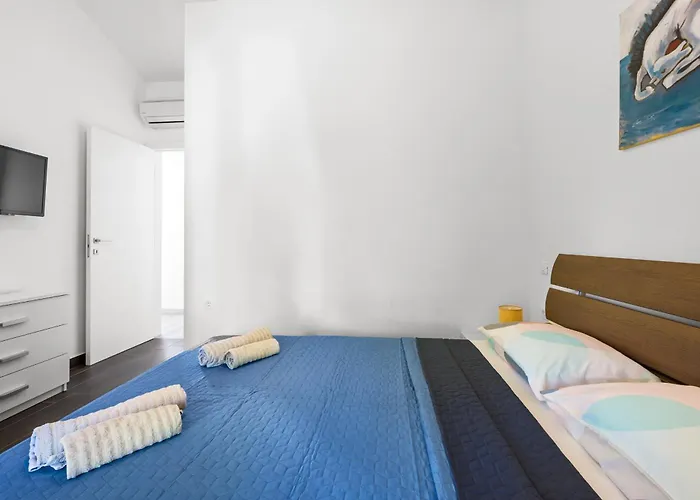 Mila In With Sea View And Private Pool Only 300 Meters From The Villa *