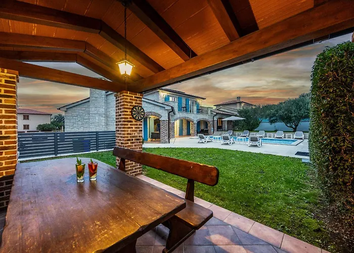 Mila In With Sea View And Private Pool Only 300 Meters From The Villa *